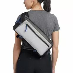 Chrome Kadet Nylon Umhängetasche Grau -CUBE RFR Teile Verkäufe chrome kadet nylon messenger bag fog 5