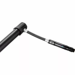 Crankbrothers Klic HV CO2-Pumpe Inkl. Rahmenhalter Analoger Manometer Schwarz -CUBE RFR Teile Verkäufe crankbrothers klic hv co2 pumpe inkl rahmenhalter analoger manometer midnight edition 4