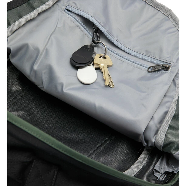 Haglöfs Haglöfs Tight Medium Rucksack 20l Schwarz/grün 8 Haglöfs Haglöfs Tight Medium Rucksack 20l Schwarz/grün – Bild 6