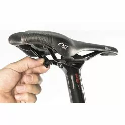 Lupine Rotlicht Sattelstrebenhalter -CUBE RFR Teile Verkäufe lupine rotlicht sattelstrebenhalter 4