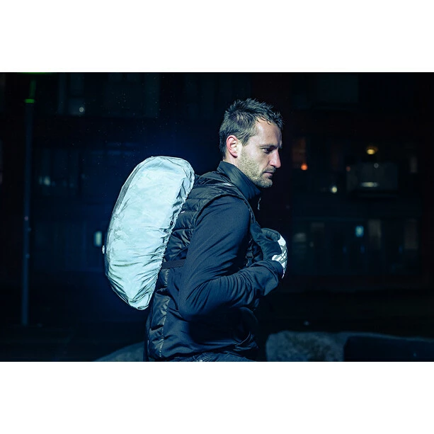 Wowow Titanium FR Rucksack-Regenhülle Silber 5 Wowow Titanium FR Rucksack-Regenhülle Silber – Bild 3